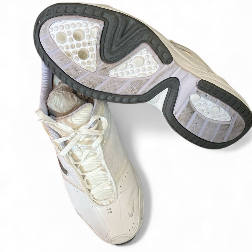 Nike Steady VI Sneakers - Picture 3 of 5